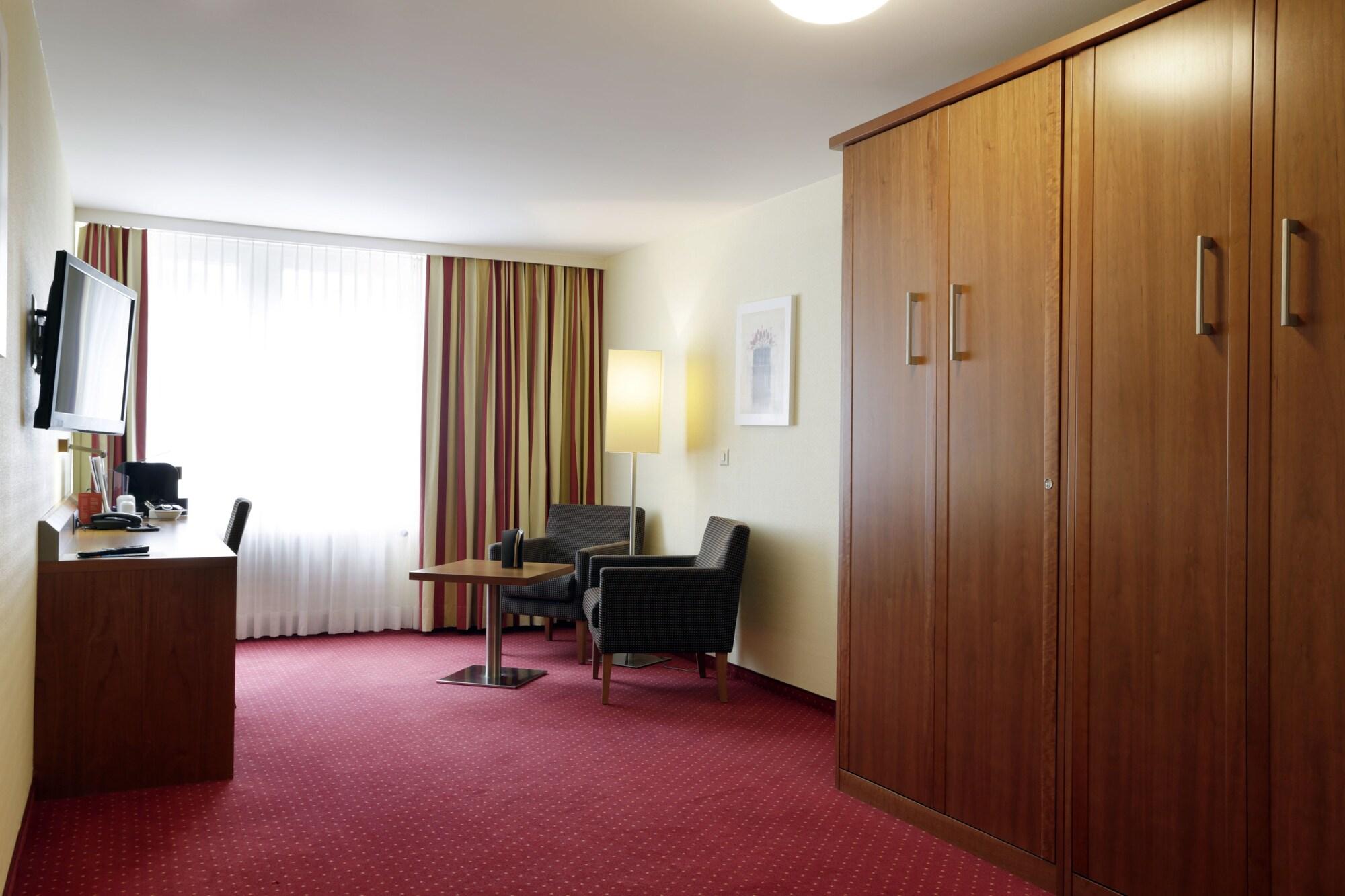 Best Western Plus Hotel Bahnhof Schaffhausen Luaran gambar