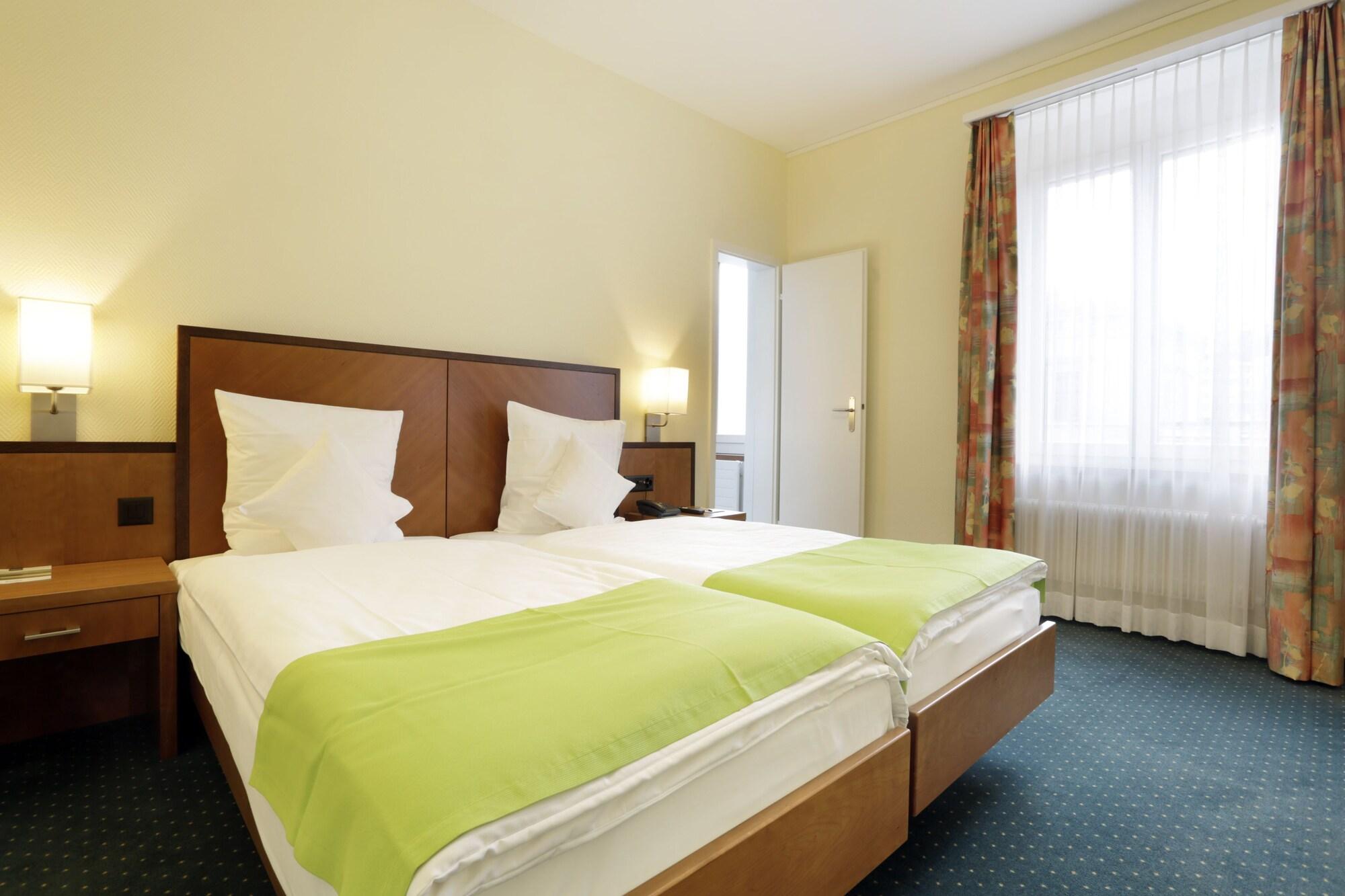 Best Western Plus Hotel Bahnhof Schaffhausen Luaran gambar